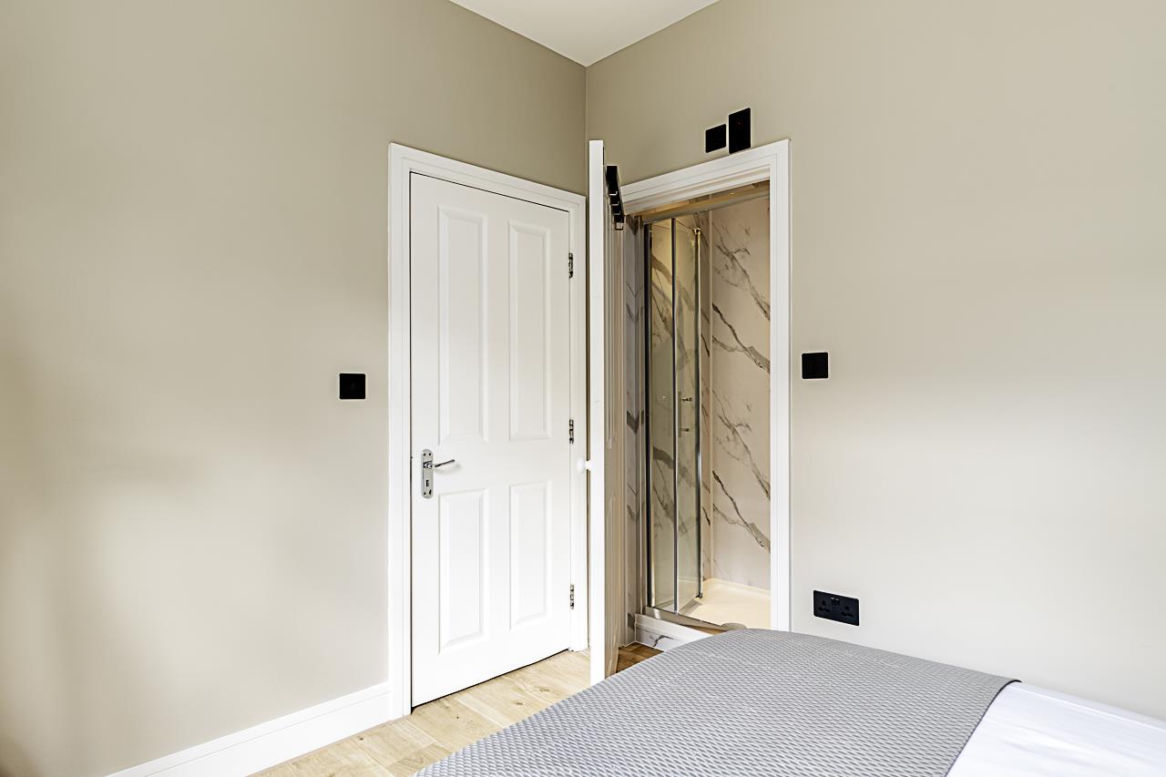 Property Image cd316eae-5a88-4bbf-8d8c-23193b7076fa