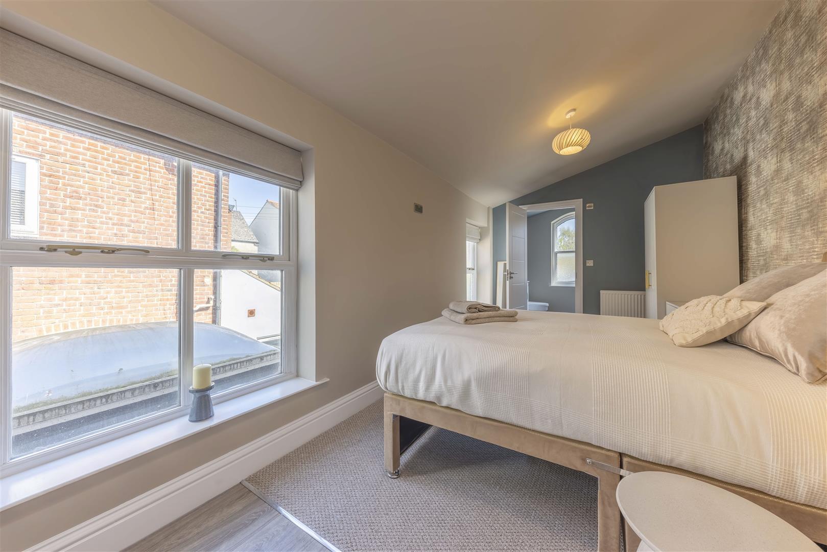 Property Image cd4ad864-a356-46e9-87d0-e5272bbe70cd