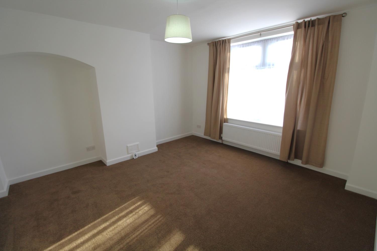 Property Image cd59415f-9f9f-43ac-a8aa-2d994ecbc7c9
