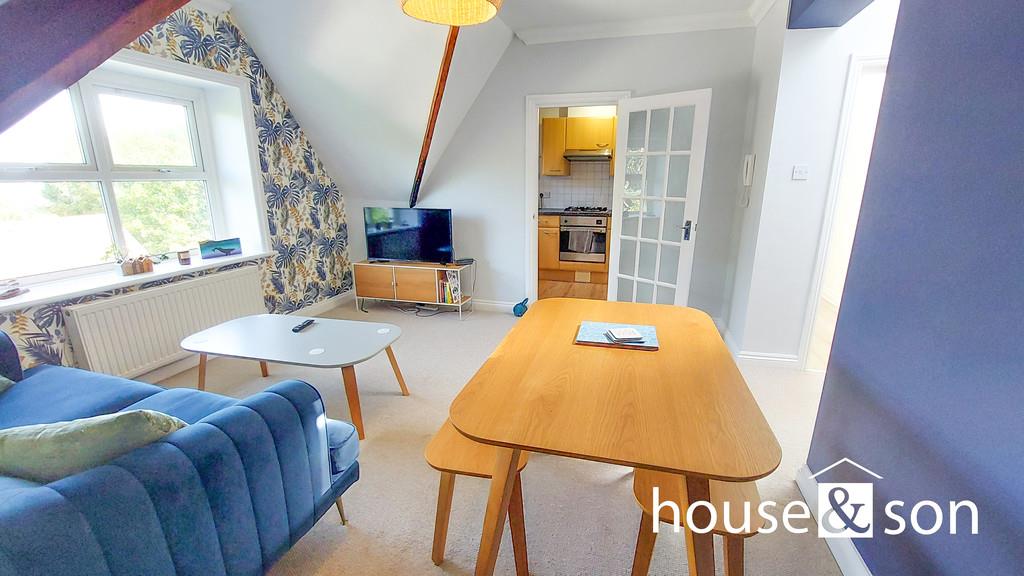 Property Image cd71fc68-a07e-495e-811b-942fd6b70089