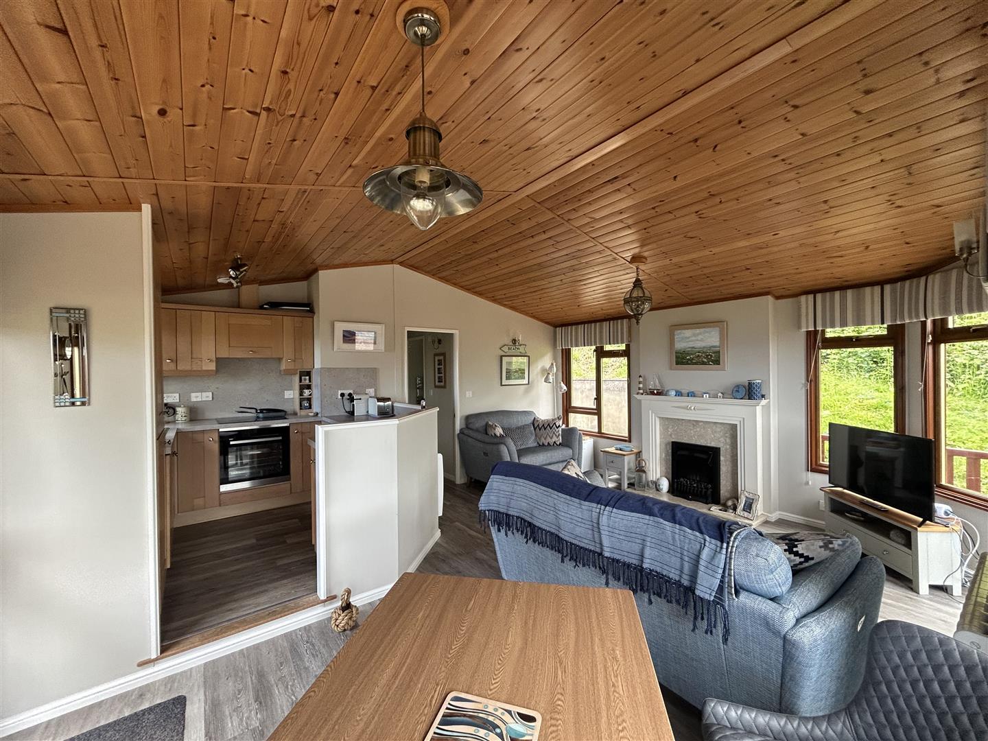 Property Image cd726013-42b6-4ef6-8520-5e2bad87d965