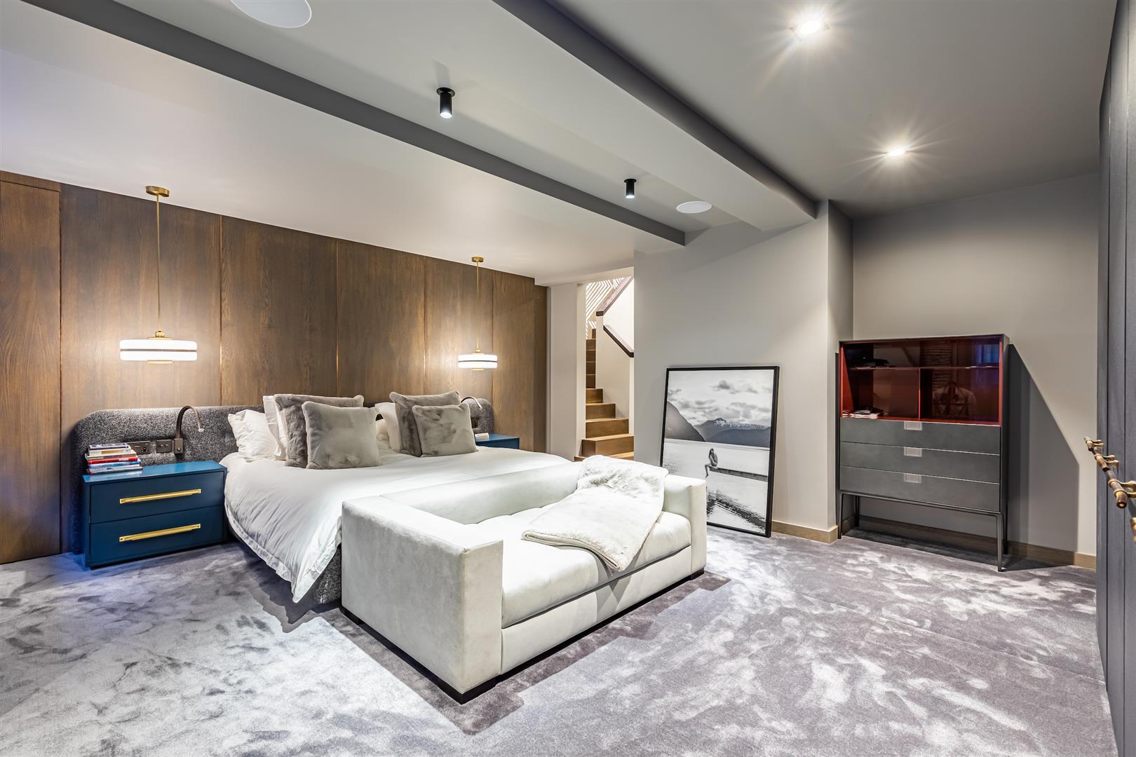 Property Image cd8a28d4-f1df-429b-897a-2a2acff5f475