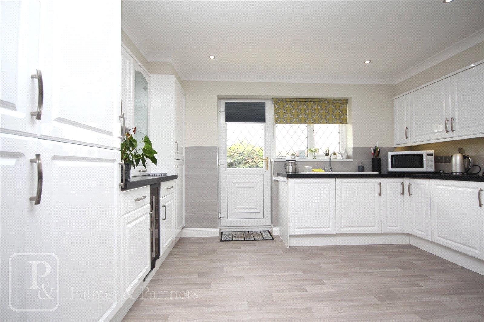 Property Image cd9ebd8a-ab49-4873-93ad-90eb7d7e7213