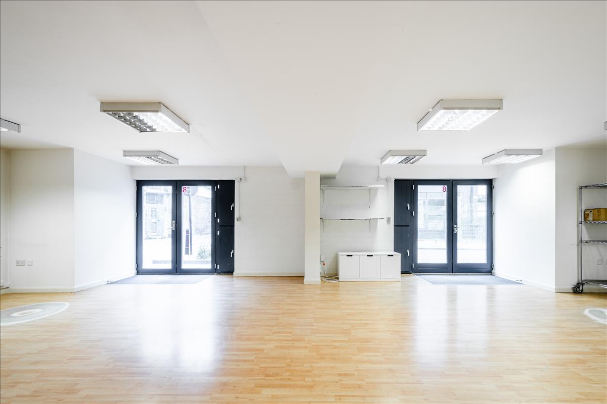 Property Image cda3d53c-f9aa-4451-a1d6-993b24a7c74f