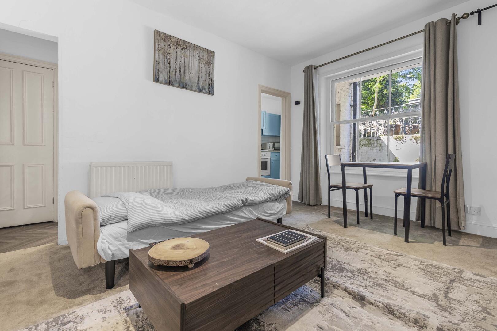 Property Image cda45ab4-93fd-40ea-a054-66767489b908
