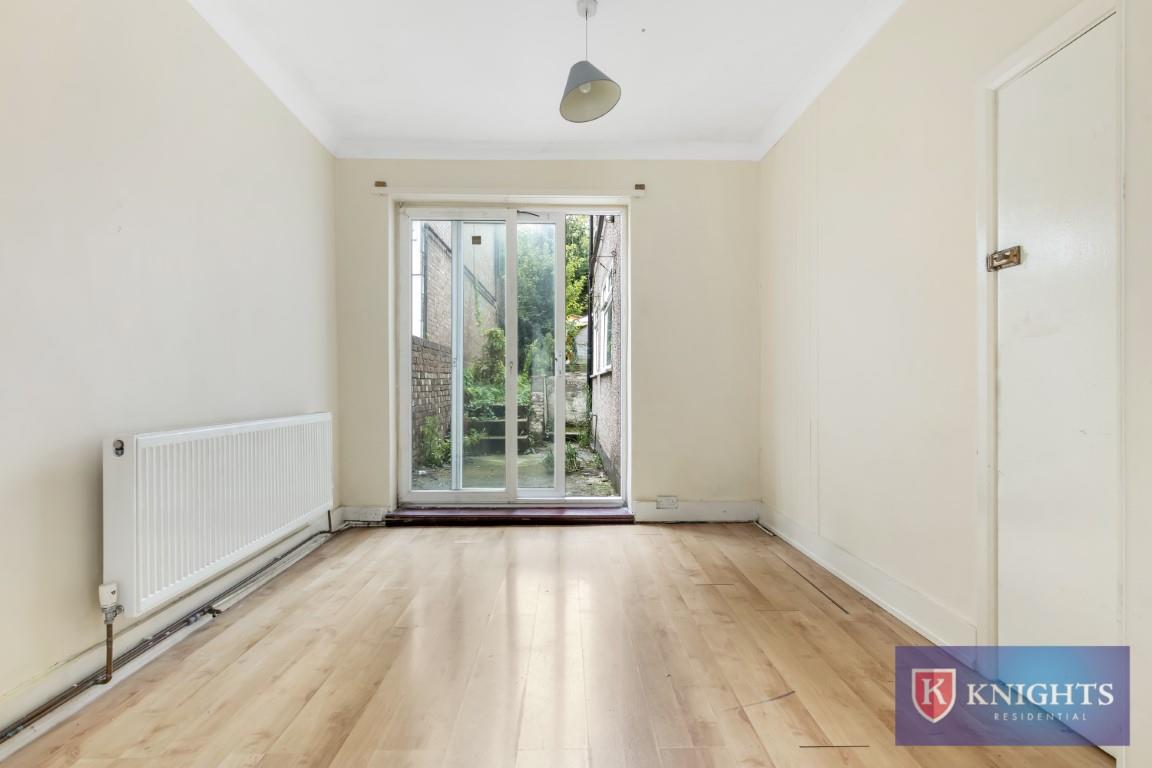 Property Image cdb47645-45c7-4bd1-9a9c-f6adfb2f4eb0