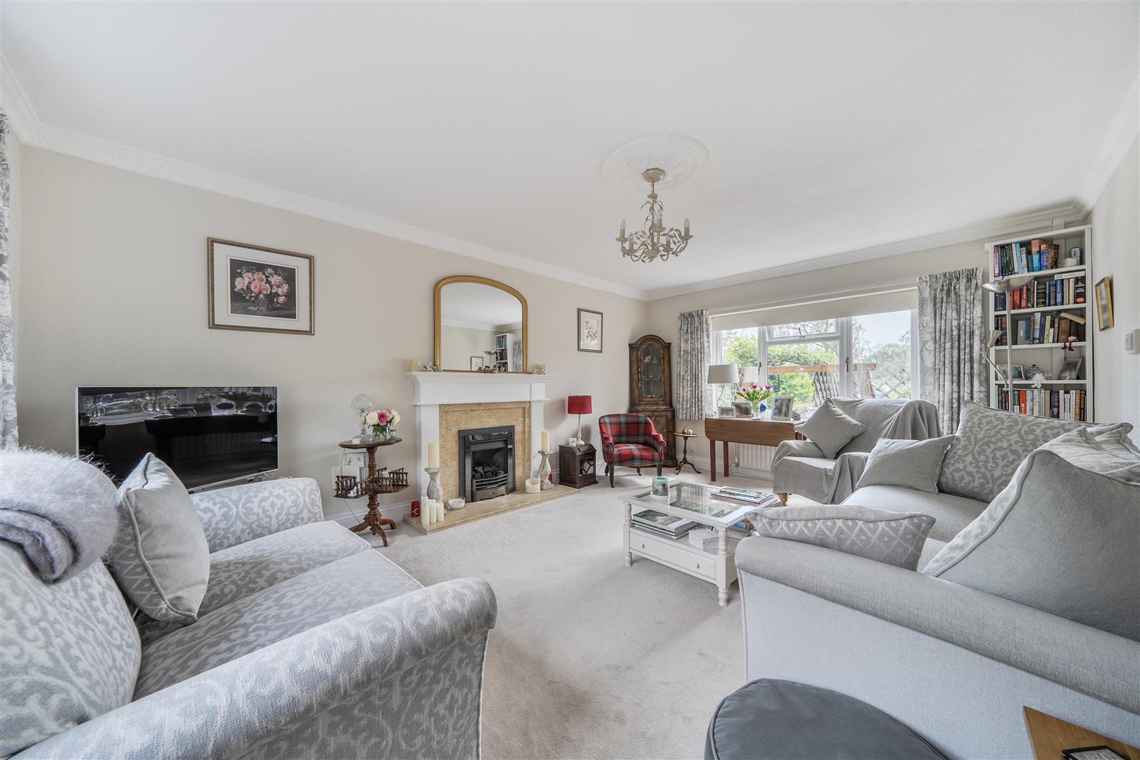 Property Image cdb8027e-1894-49b7-9fea-5ed04a7cef30