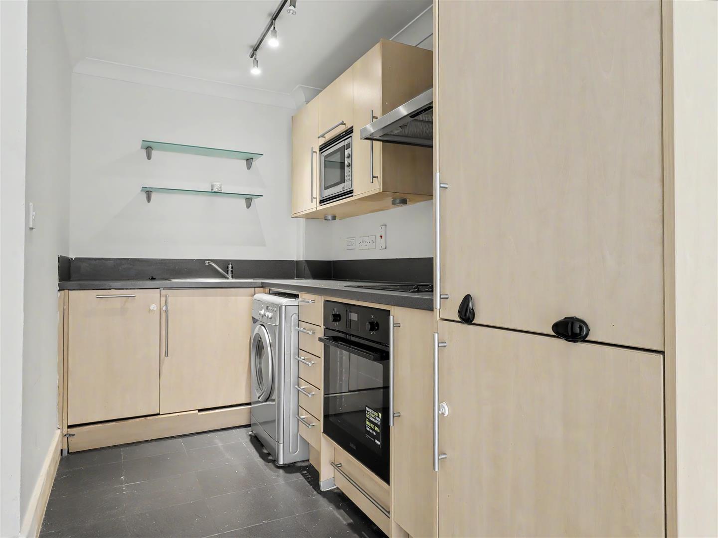 Property Image cdbba658-686d-4920-a979-ab96384e2940