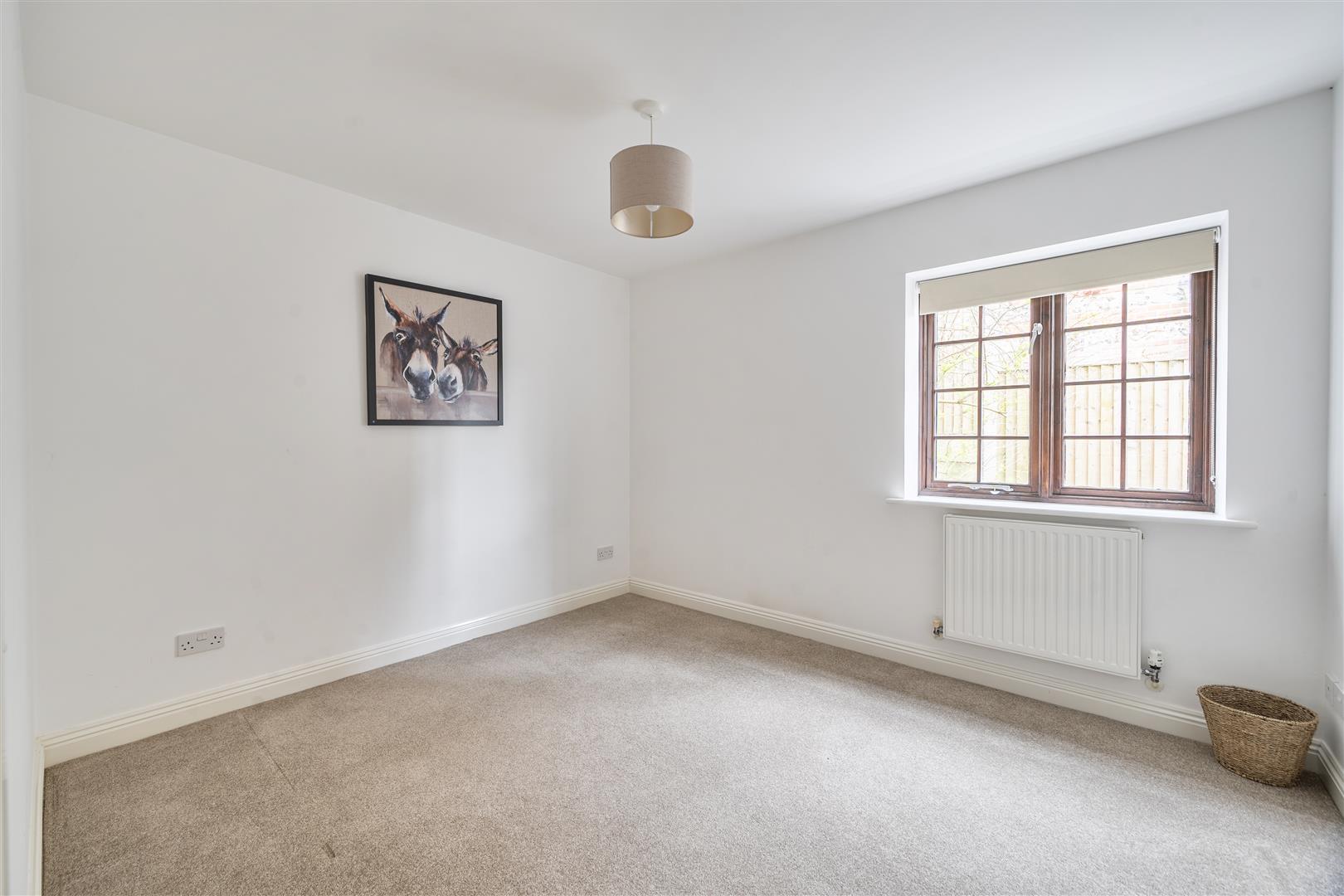 Property Image cdc39372-7d5b-4b5b-accb-ddc1fb339956
