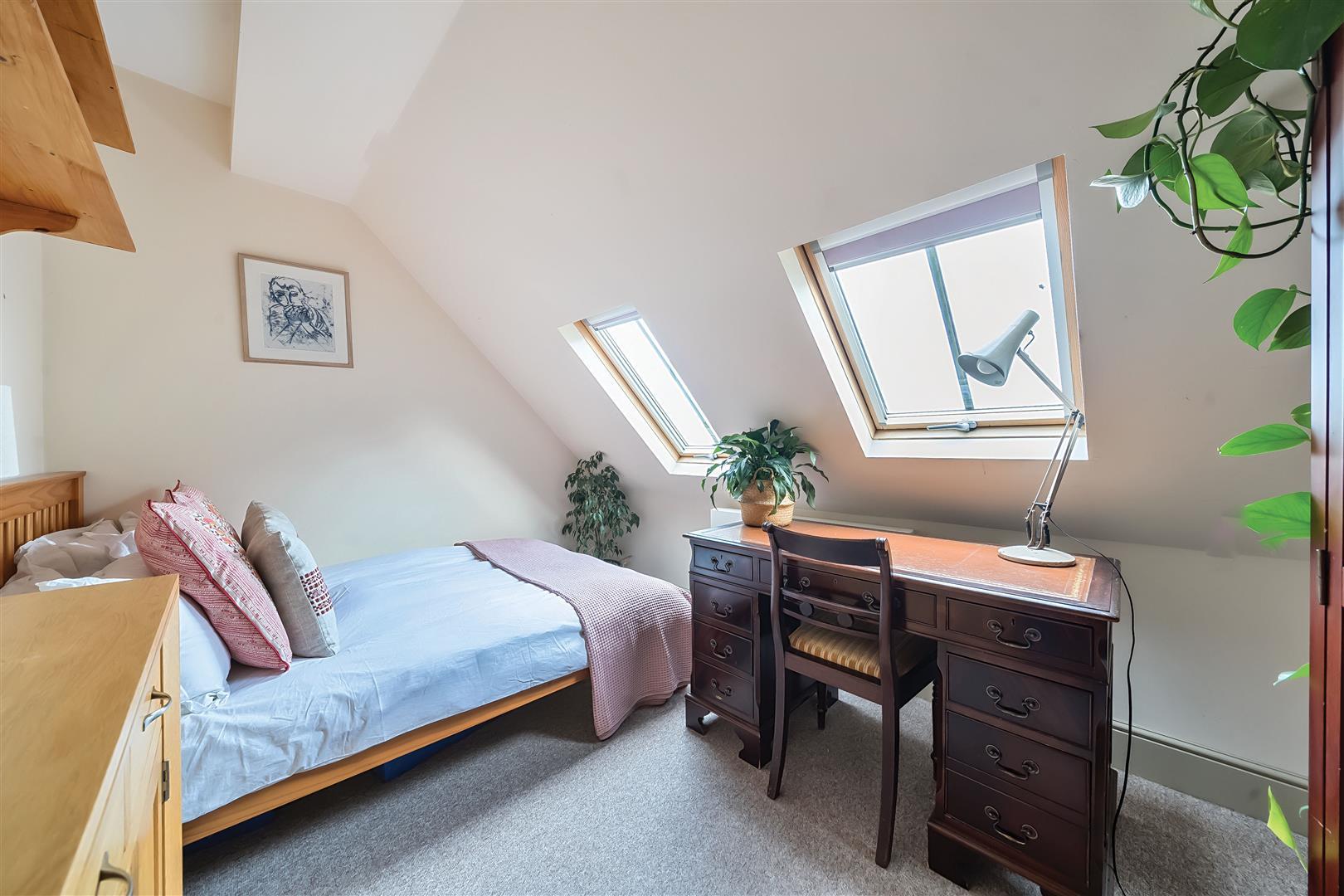 Property Image cdc4bcf0-e9f2-4162-9c40-b977c8ed0128