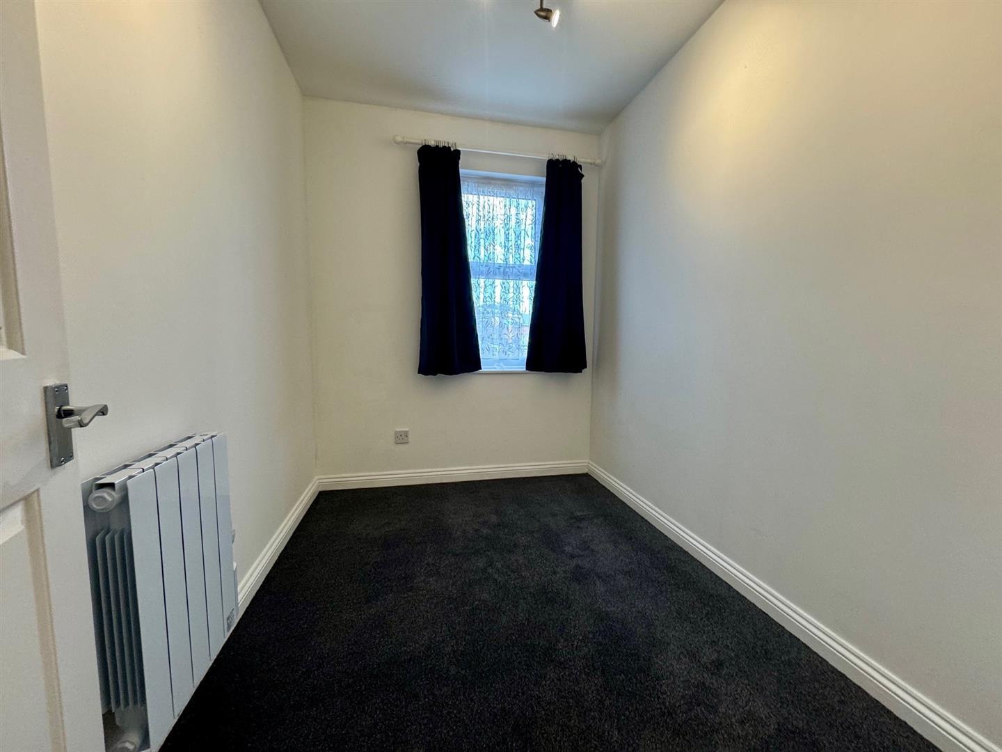 Property Image cdc83cf2-9a20-4d0c-8723-22273befb710