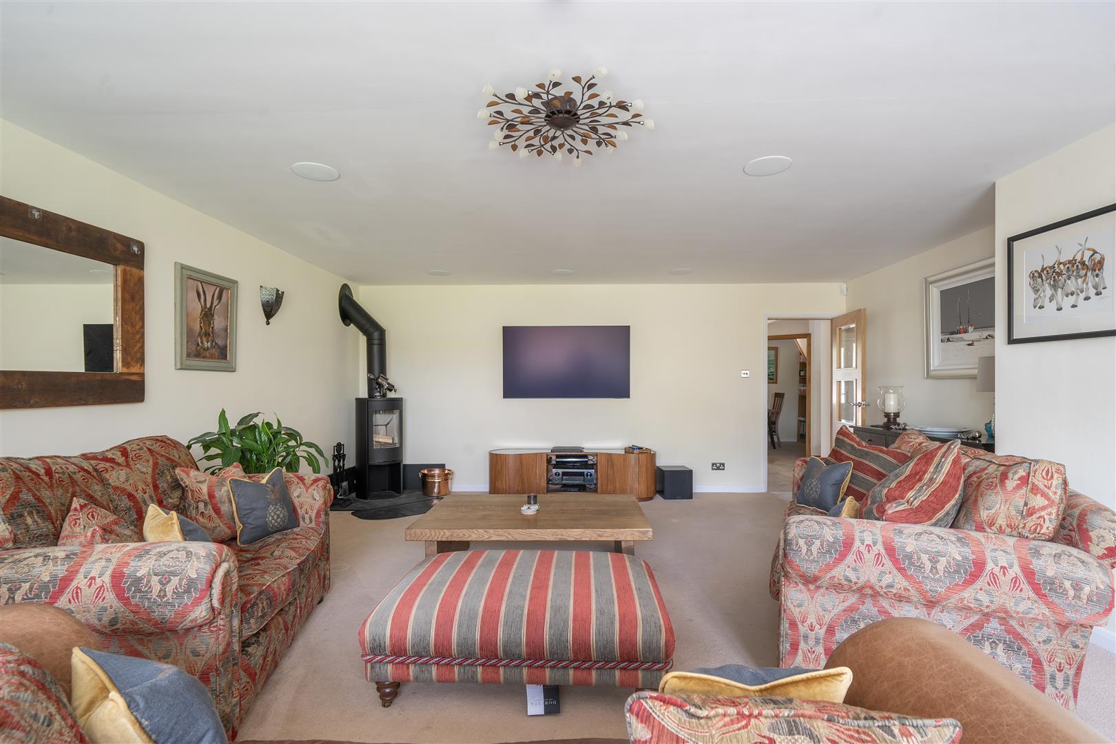 Property Image cdd70be1-426b-4362-8bd9-0b23355deb27