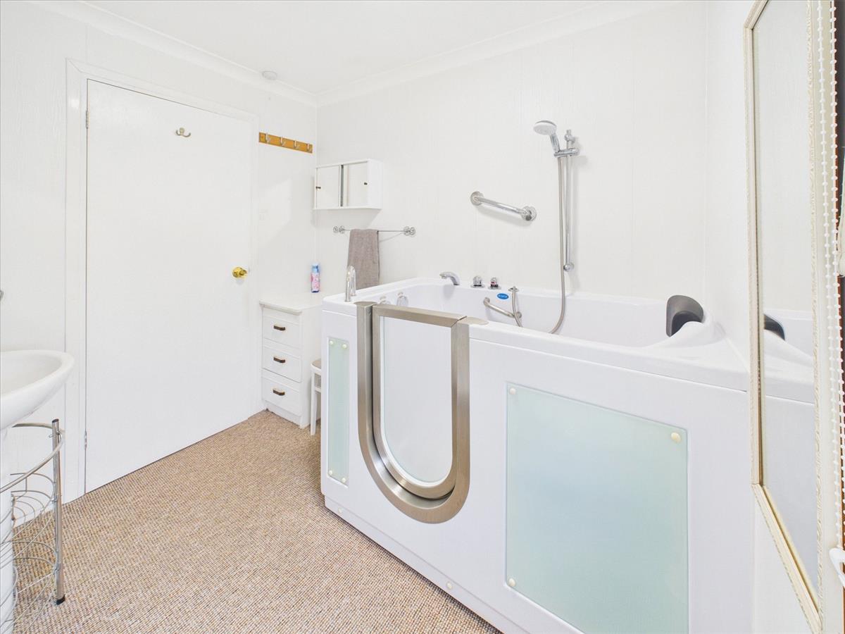 Property Image cde12bb9-0fee-4576-ad36-8d99585a987f