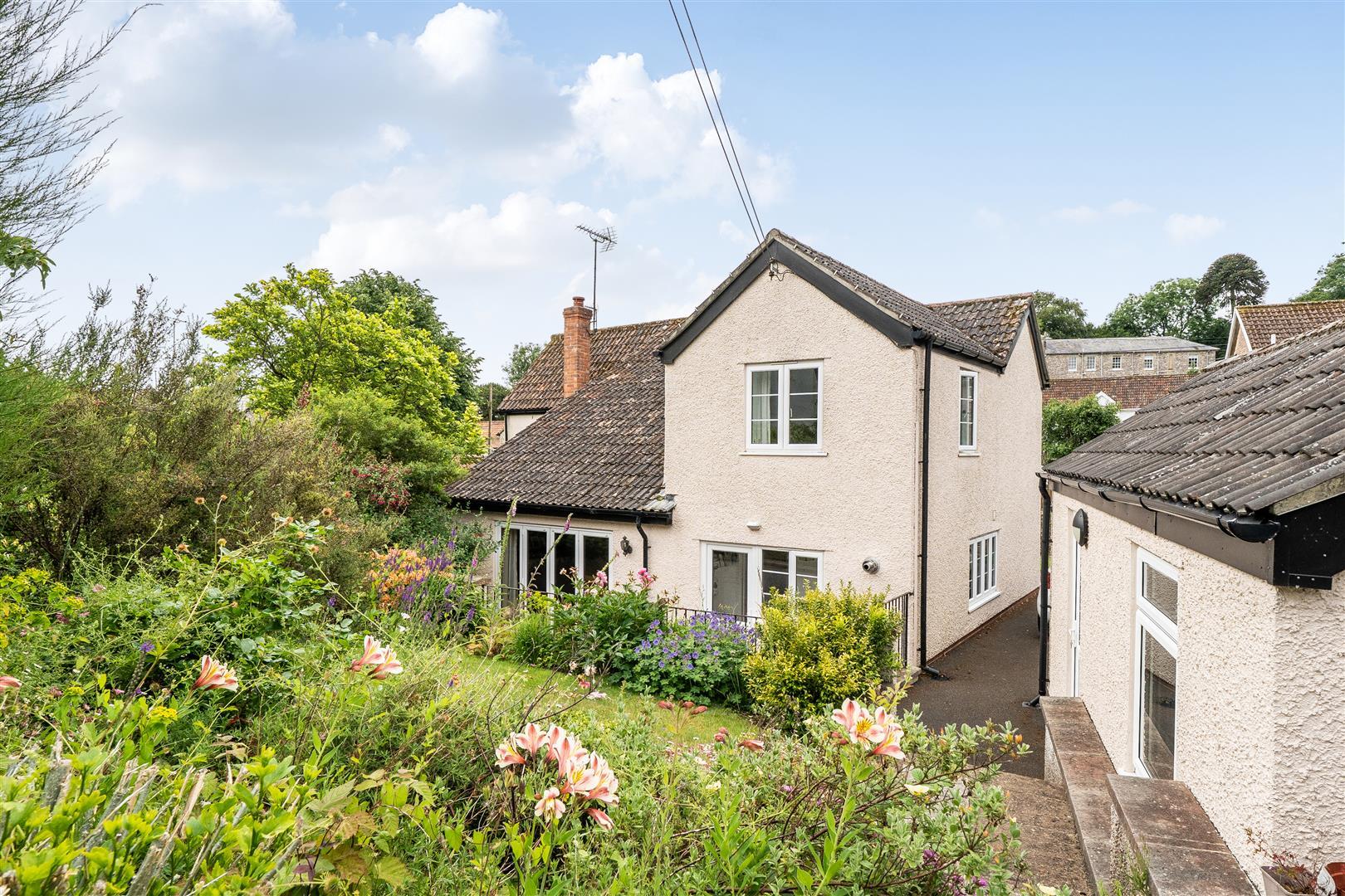 Property Image cde7ffbc-af0e-40cc-89b0-ff9354170b42