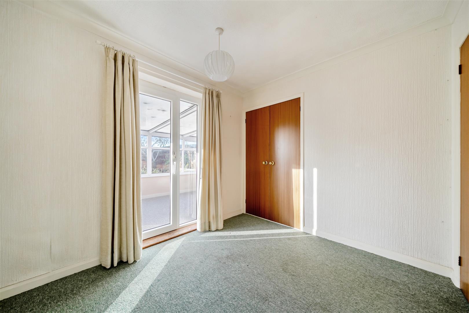 Property Image cdfb8236-57d7-4ba3-b2ab-e58c9a58573f