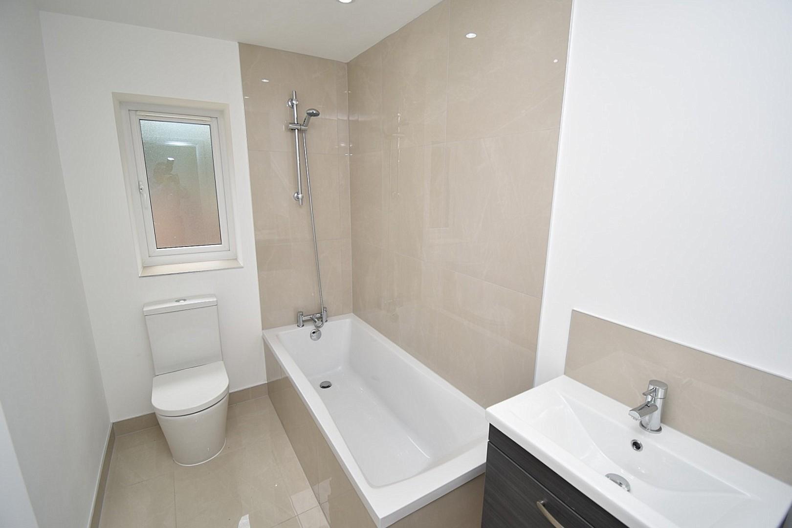 Property Image cdfbaec6-478f-4c21-9962-9859c4bf5232