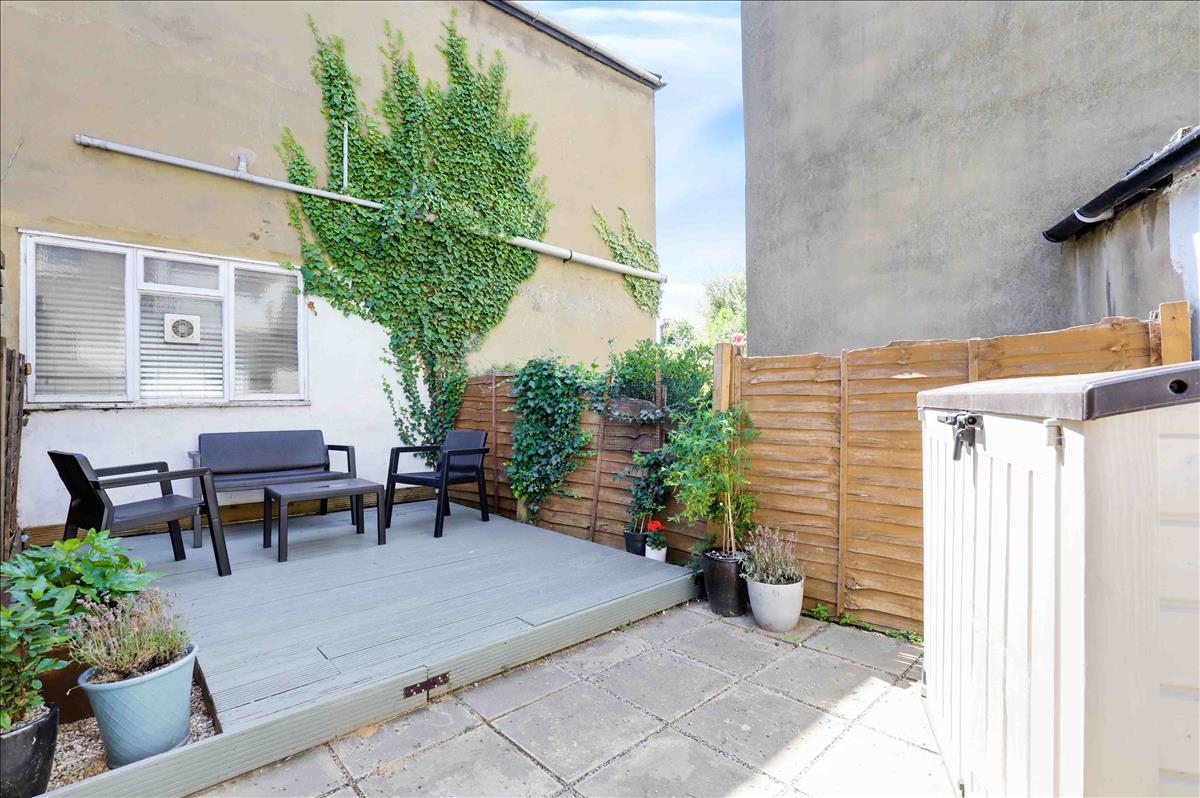 Property Image ce0ec132-d6da-4ba1-a0ad-0d2259aec2b1
