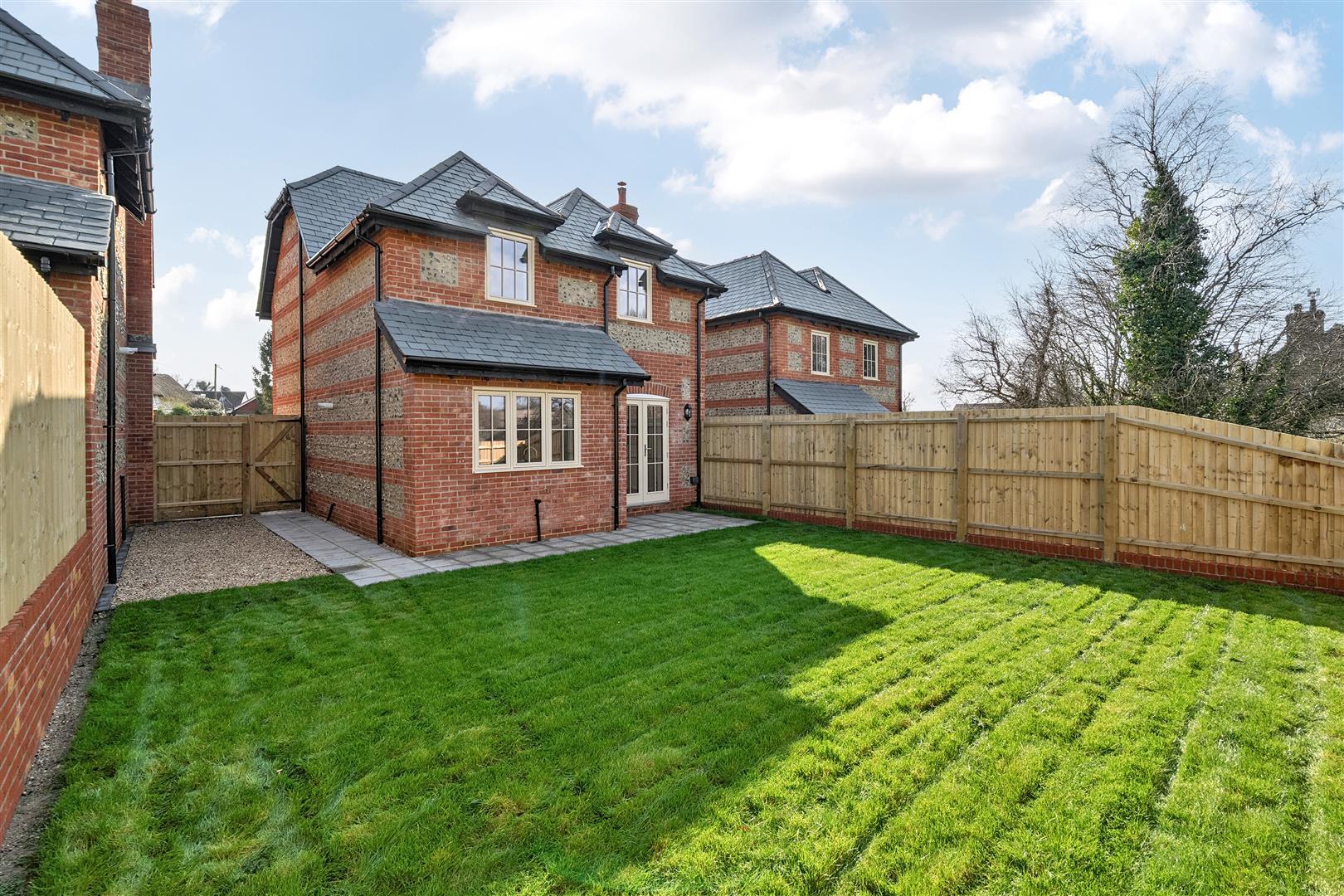 Property Image ce1486eb-95de-4455-99ad-7349c800c8c7