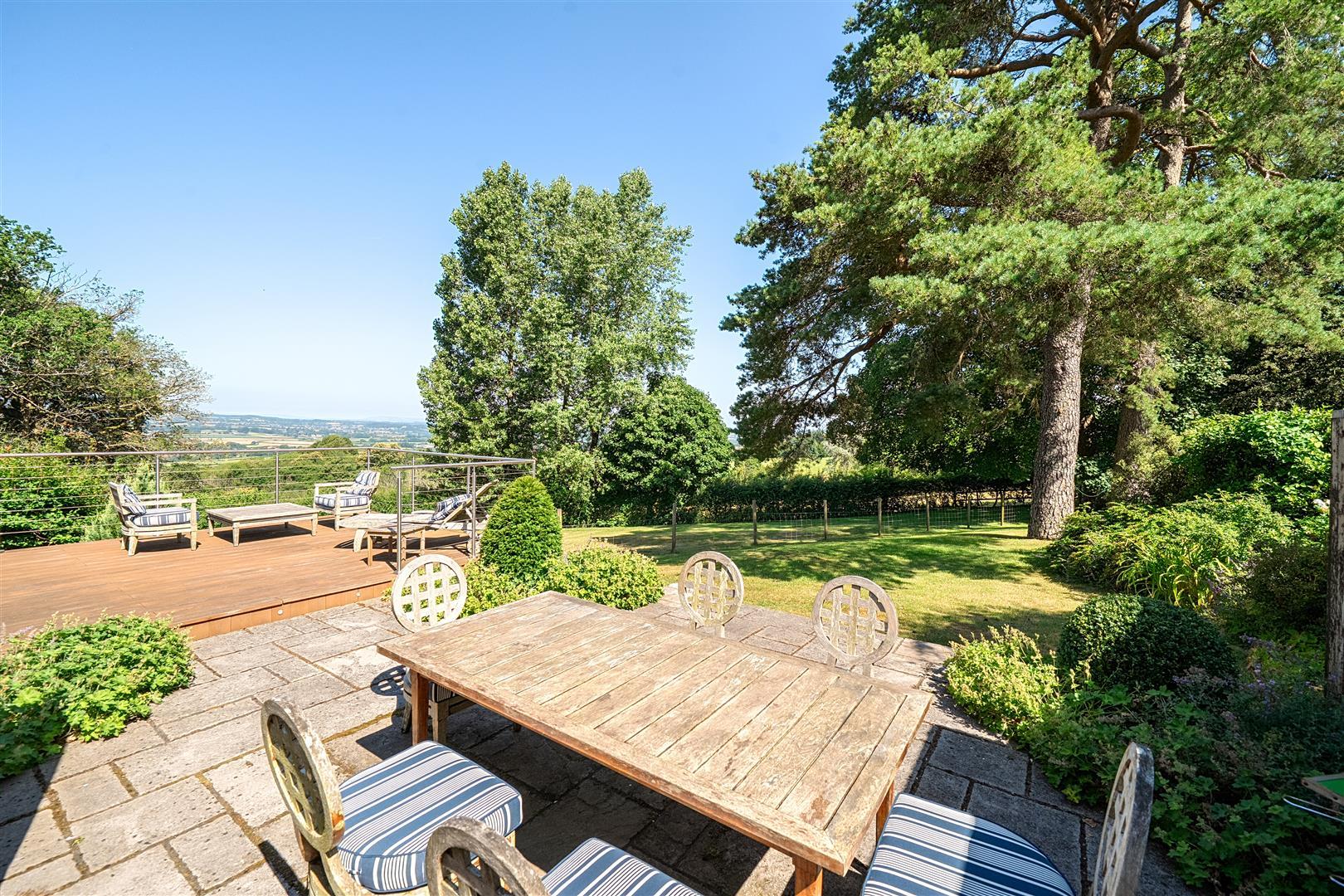 Property Image ce1c949d-9eb3-4f11-8343-4f7a73c79cb6