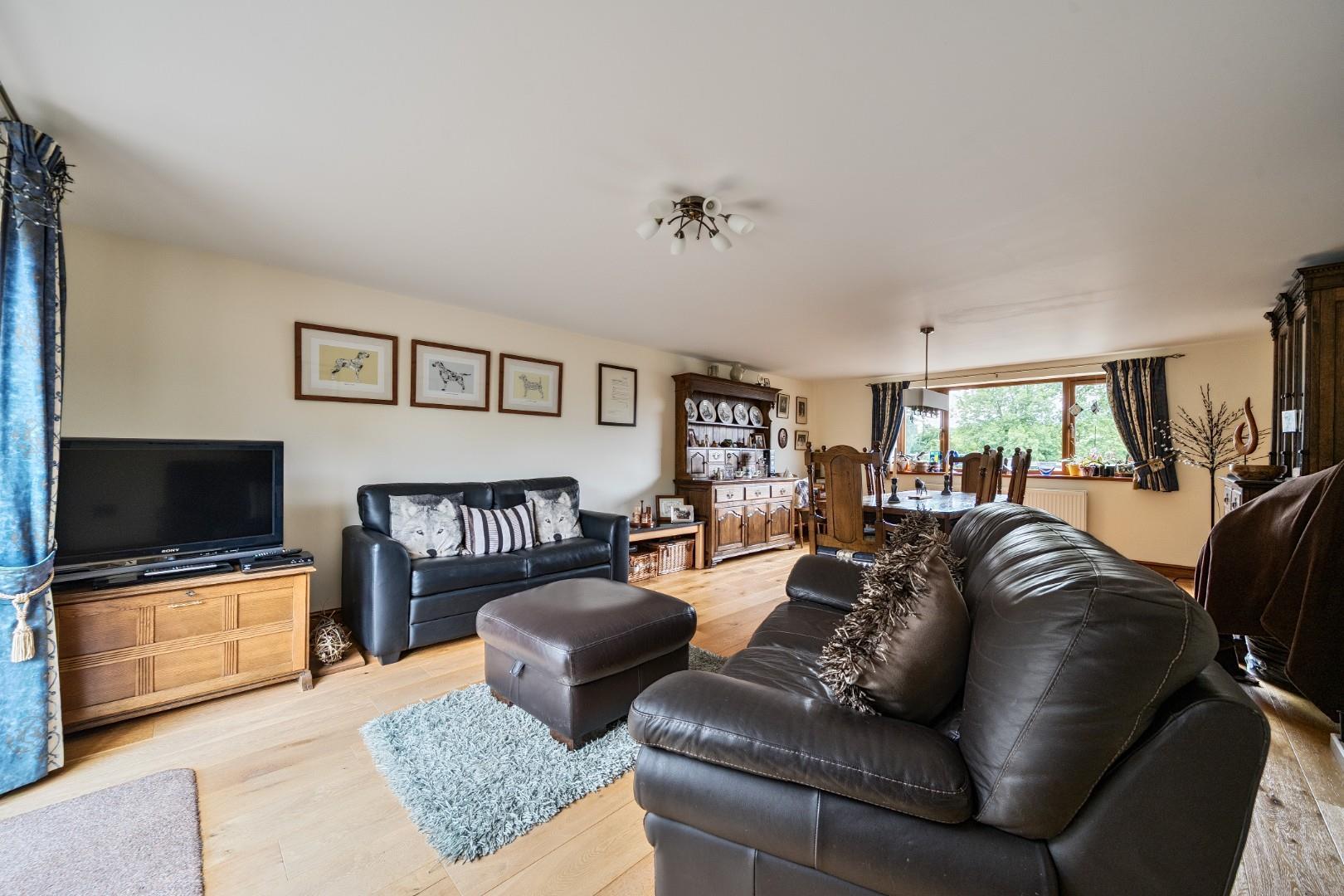 Property Image ce2081d1-e568-41b1-8d85-c830132090a7