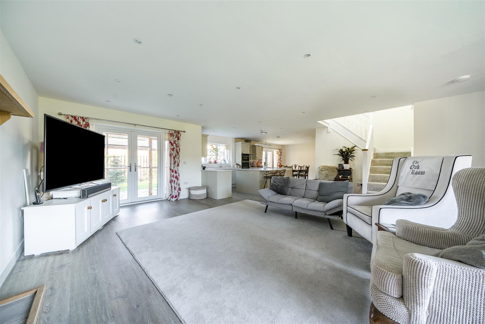 Property Image ce2c836a-6ea4-4c47-a16a-568f0f3e9d2f