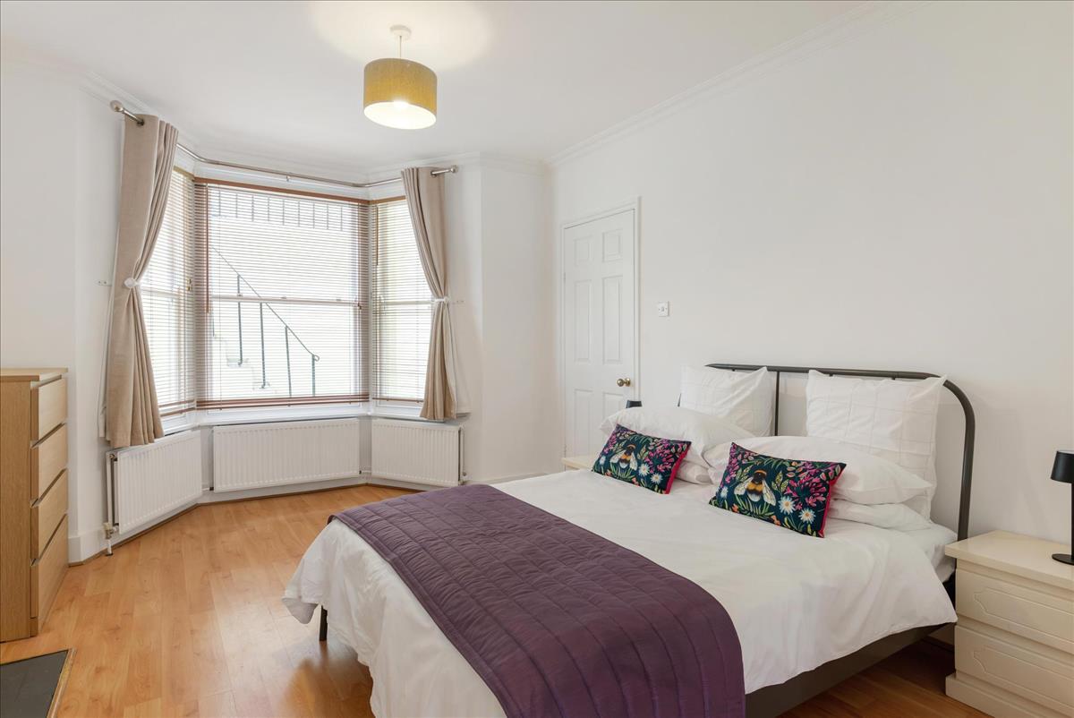 Property Image ce38e085-003e-4093-b199-8960a6f87cd9