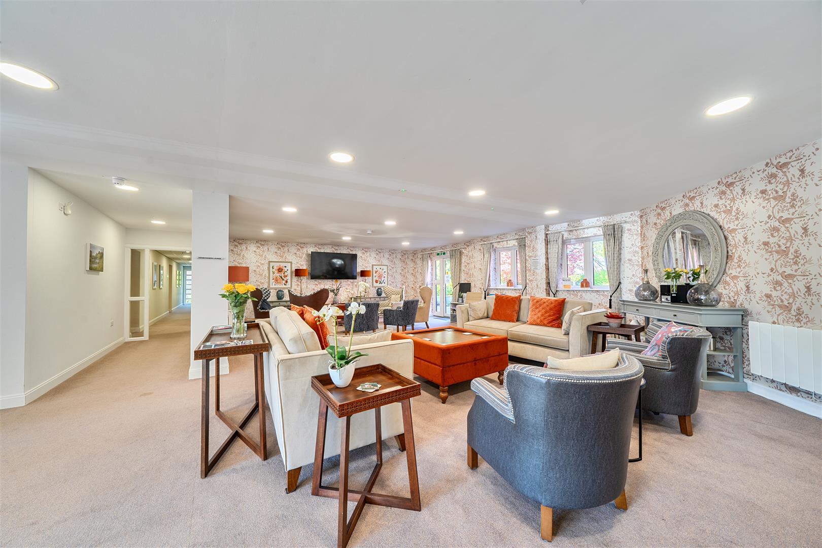 Property Image ce3d793f-a84a-43e3-b9d1-08b12b89b438