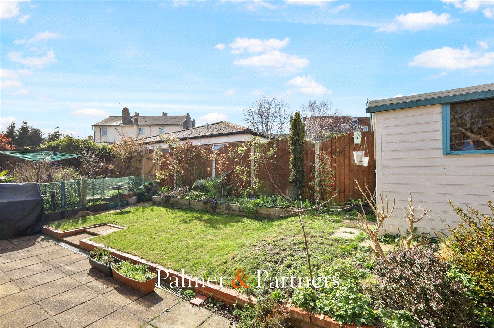 Property Image ce4852cb-cc95-41f0-96eb-2600b5f14a6f