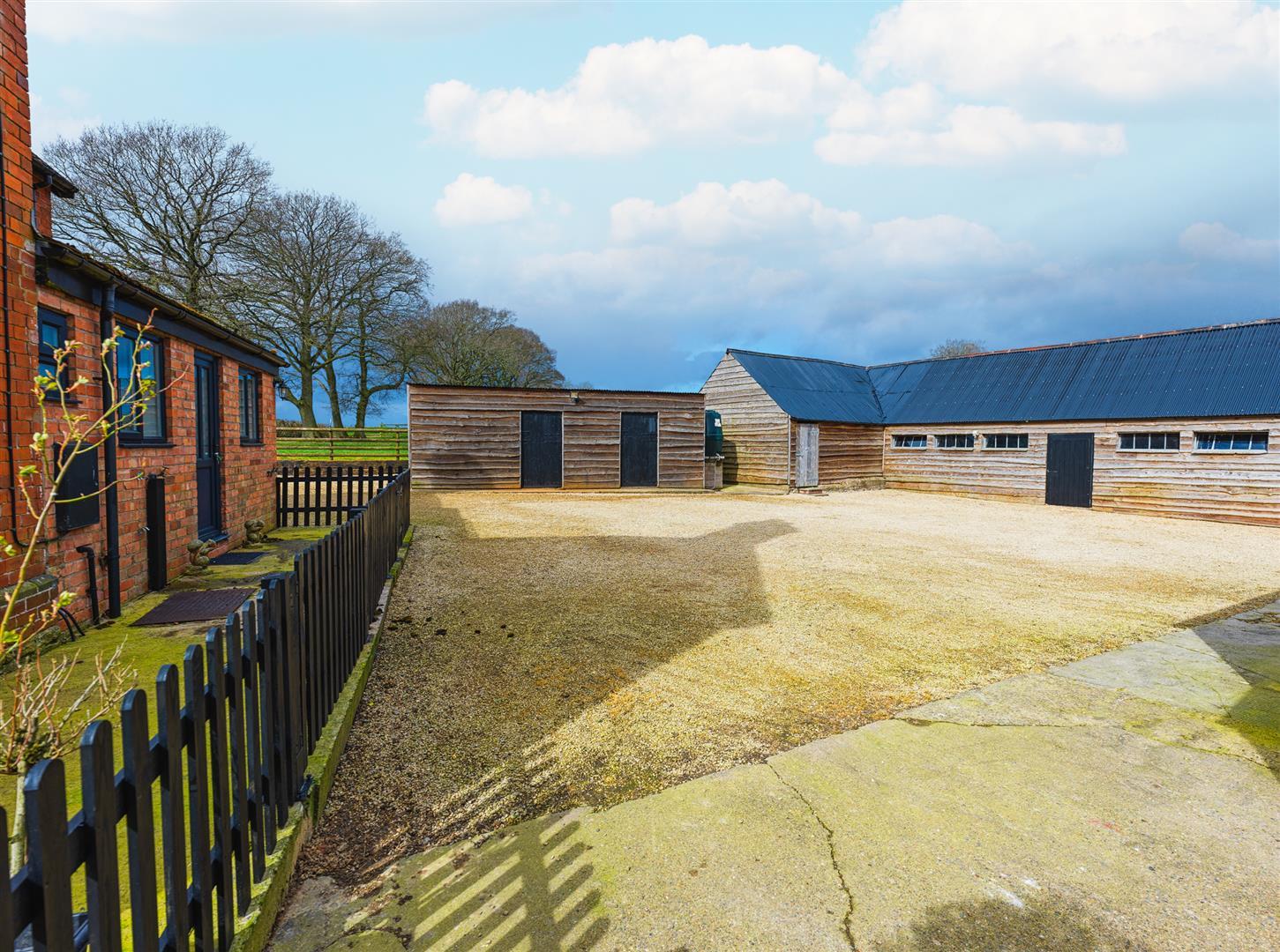 Property Image ce511f9c-61e2-45c0-81a3-aad7d0ba49fd