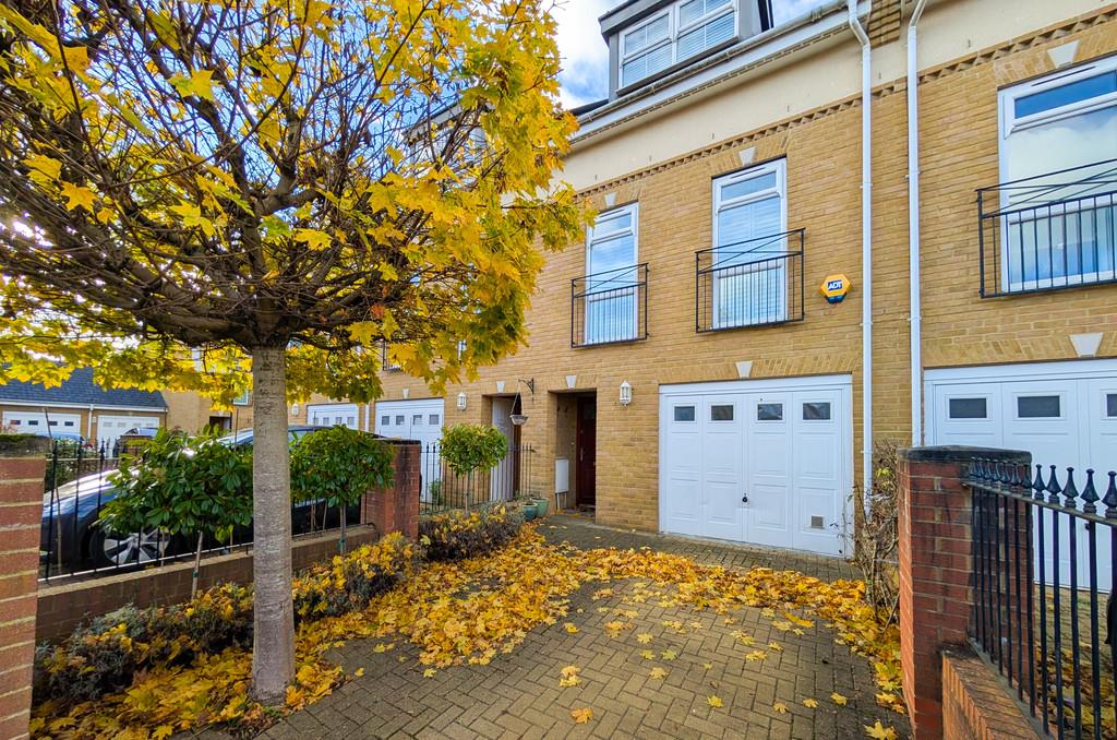 Property Image ce53ea41-4b8f-4c82-89bf-5c9a8113fa9b