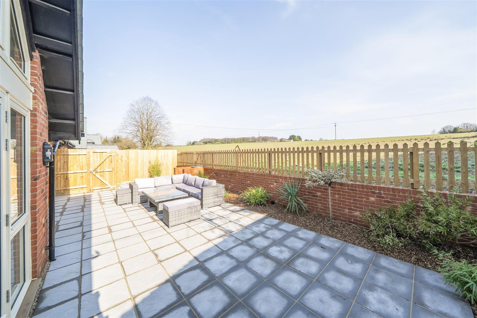 Property Image ce64cf96-a104-4114-8f0a-0428200cb672