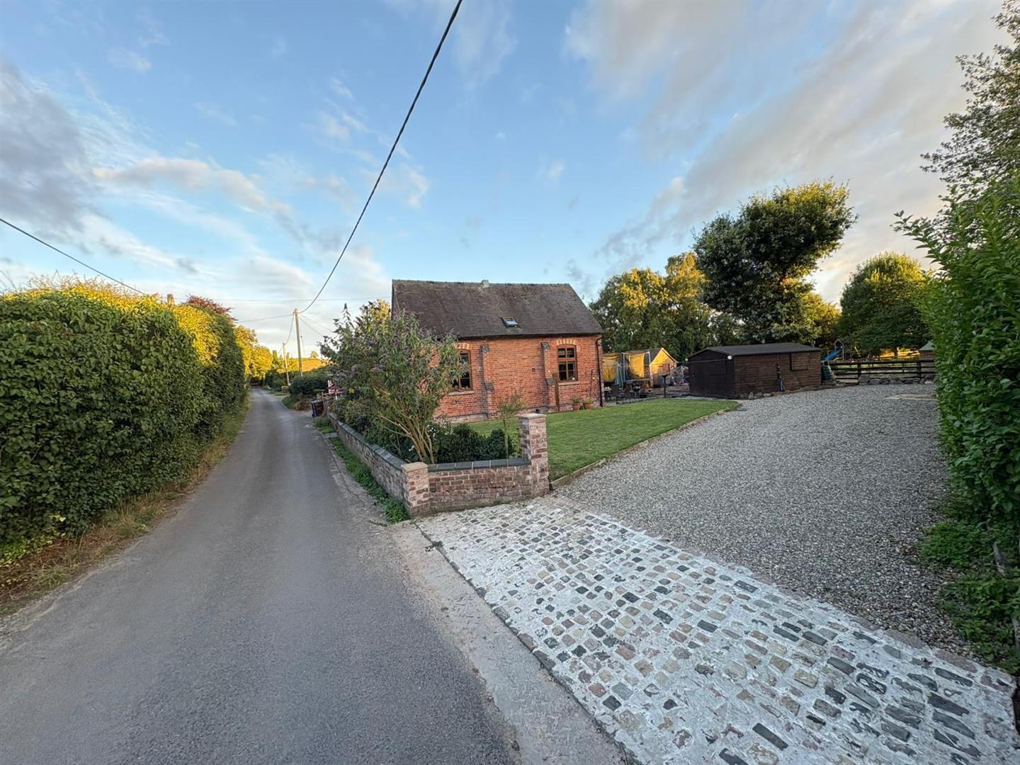 Property Image ce659655-7382-46d9-9b1c-b94bbc951fcd