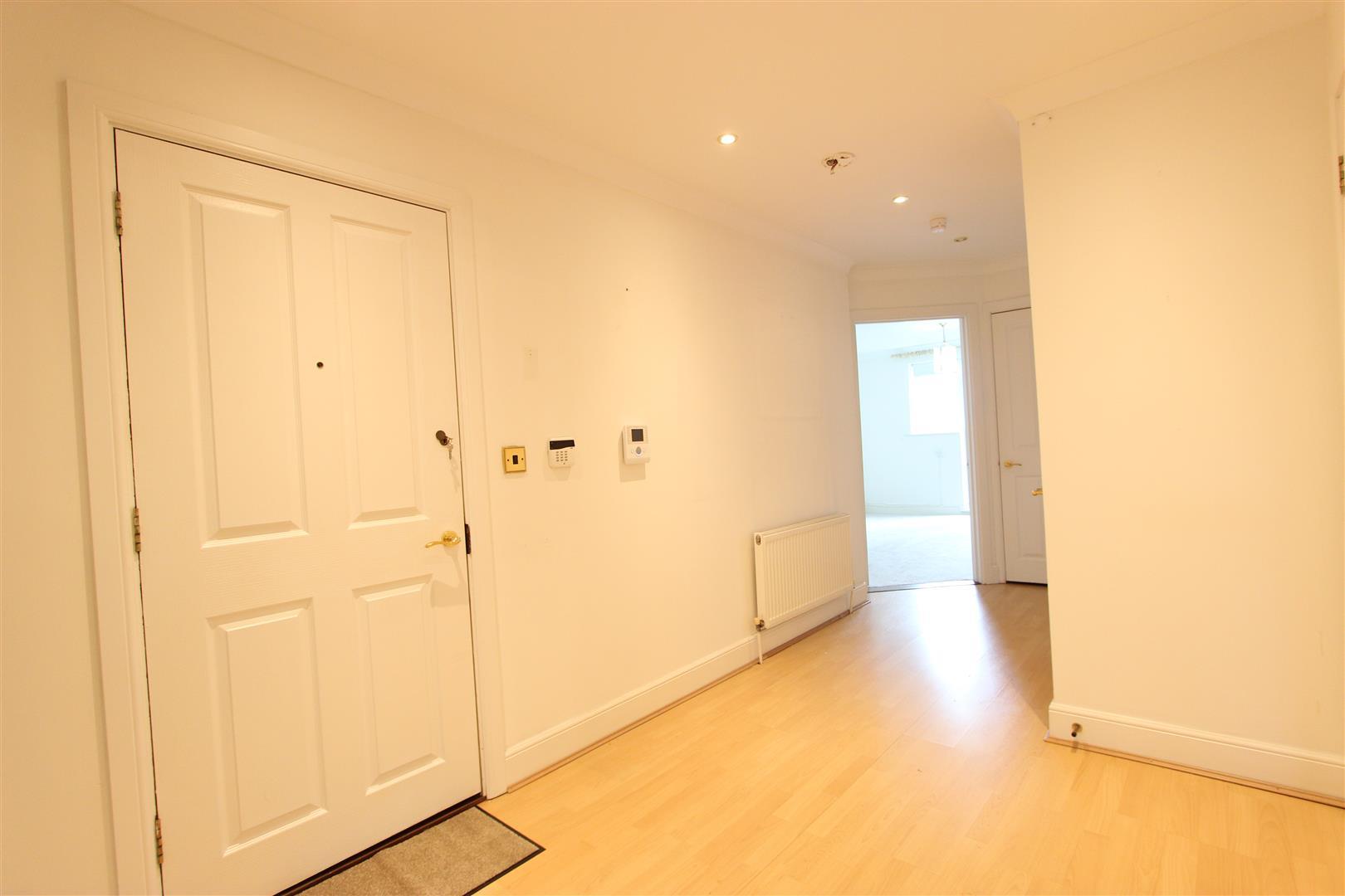 Property Image ce6c2732-7bed-4378-9f80-db1fa345d182