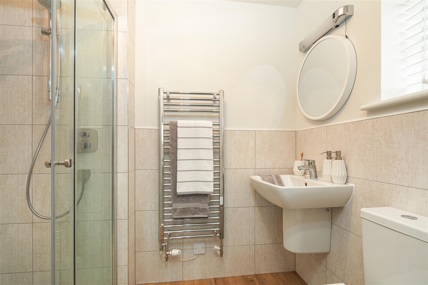 Property Image ce6fc4d1-f6b7-42a7-a036-d6172a300b5f
