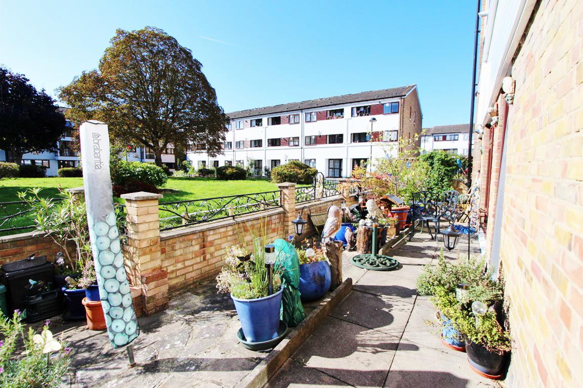 Property Image ce73aae6-2d5c-42bf-a812-dc49364f1b3e