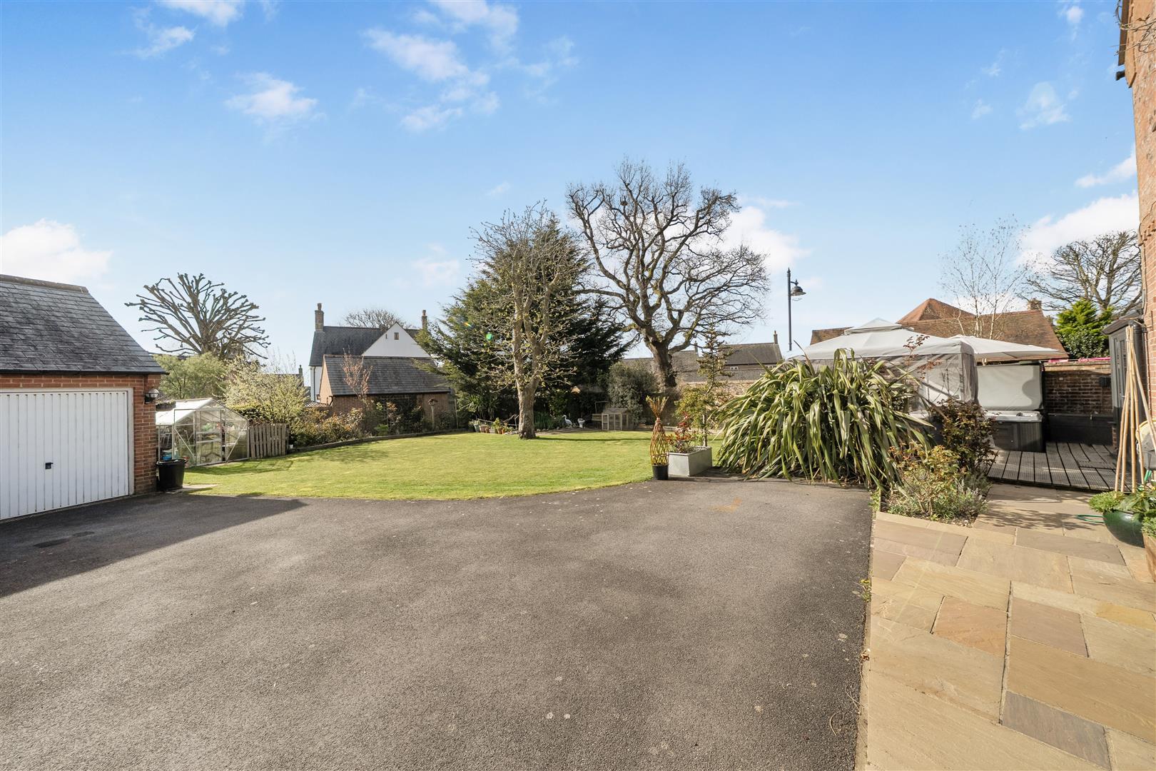 Property Image ce7b9f21-854c-4486-9037-f9e59a01ff33