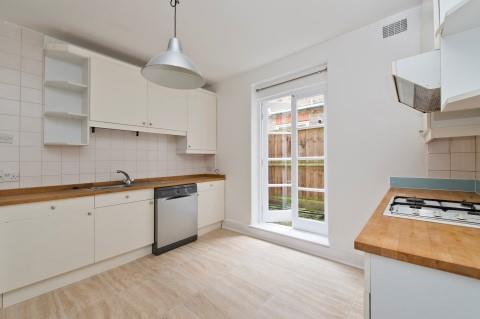 Property Image ce867299-79a0-49e7-8e52-c62e32fe848c
