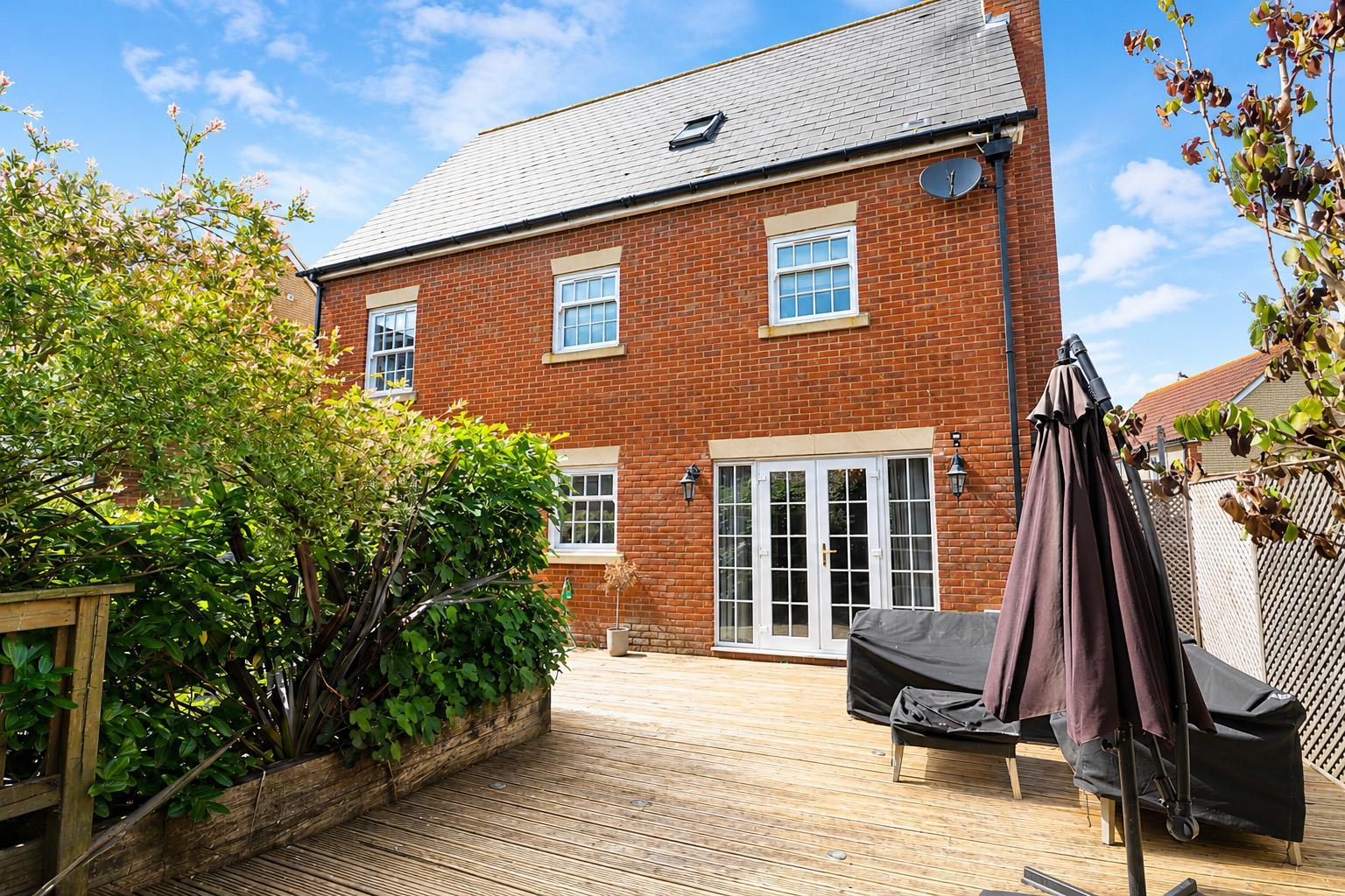 Property Image ce8695c7-d7de-4de5-8b64-b5dc56fd78f7