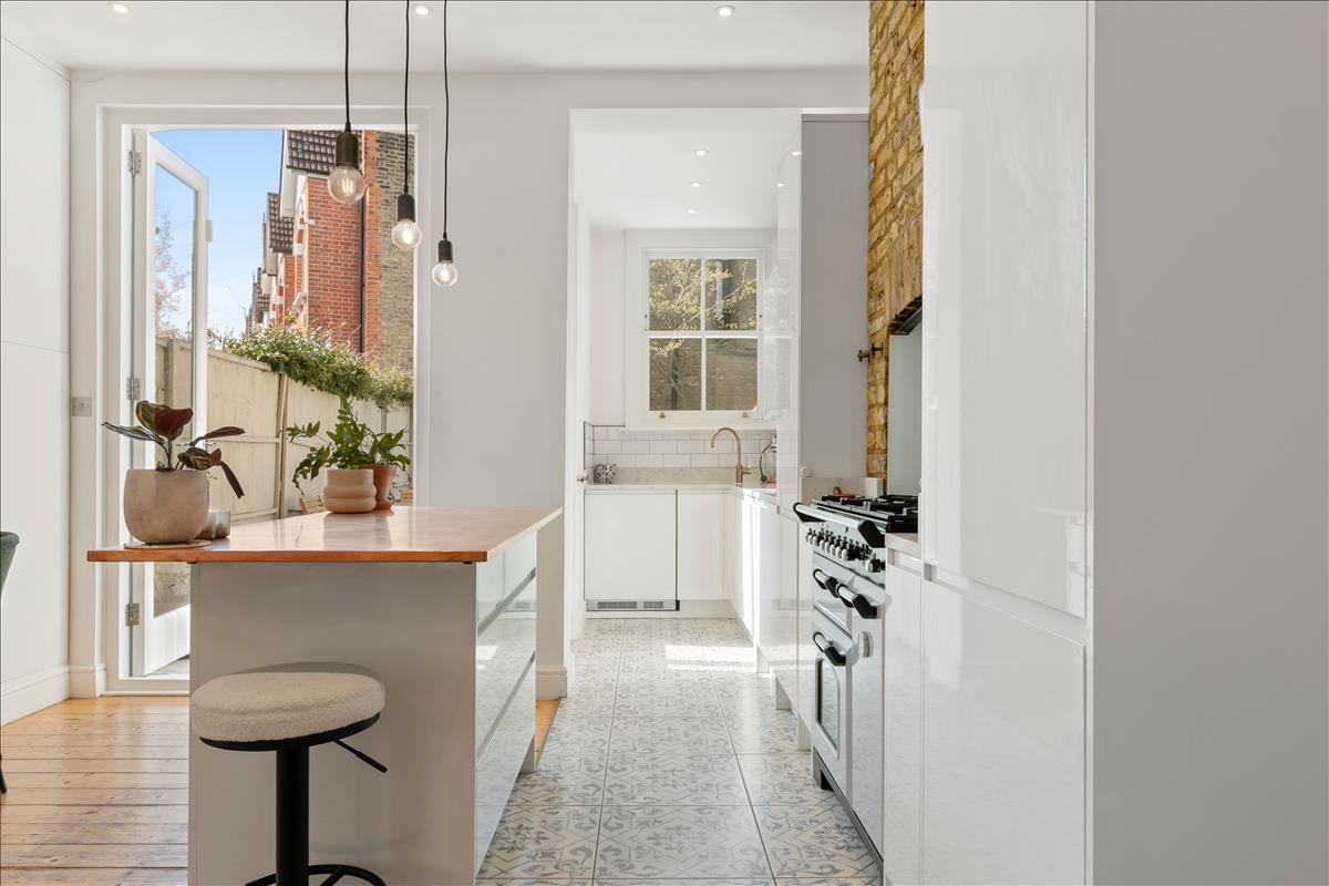 Property Image ce9c50e0-a25c-4b92-8927-c91fa6a4a31c