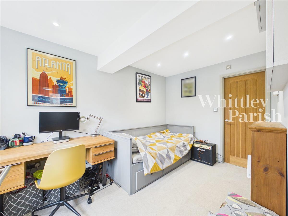 Property Image cea7a927-fcc9-42c7-8c6f-ff11a3b3d19c