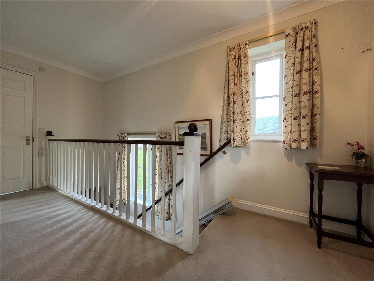 Property Image cea942aa-7786-42ff-b24a-d8084f0c6618