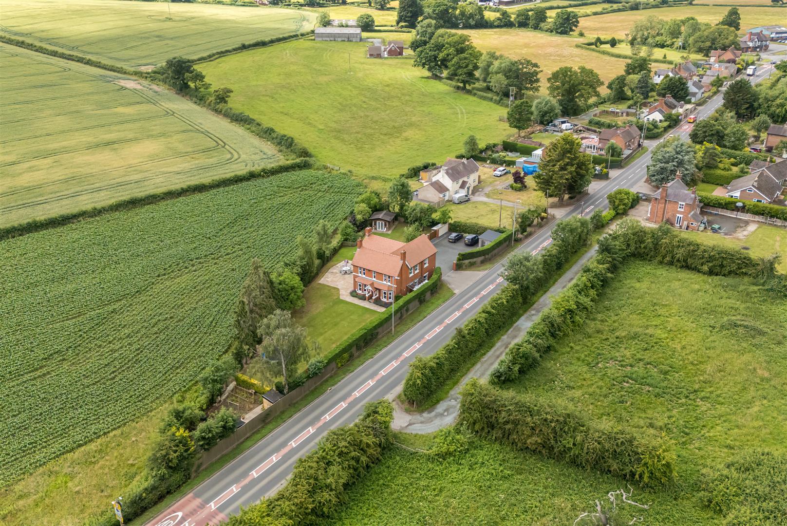 Property Image ceae57e8-87e4-4914-9830-817a3fddf5e0