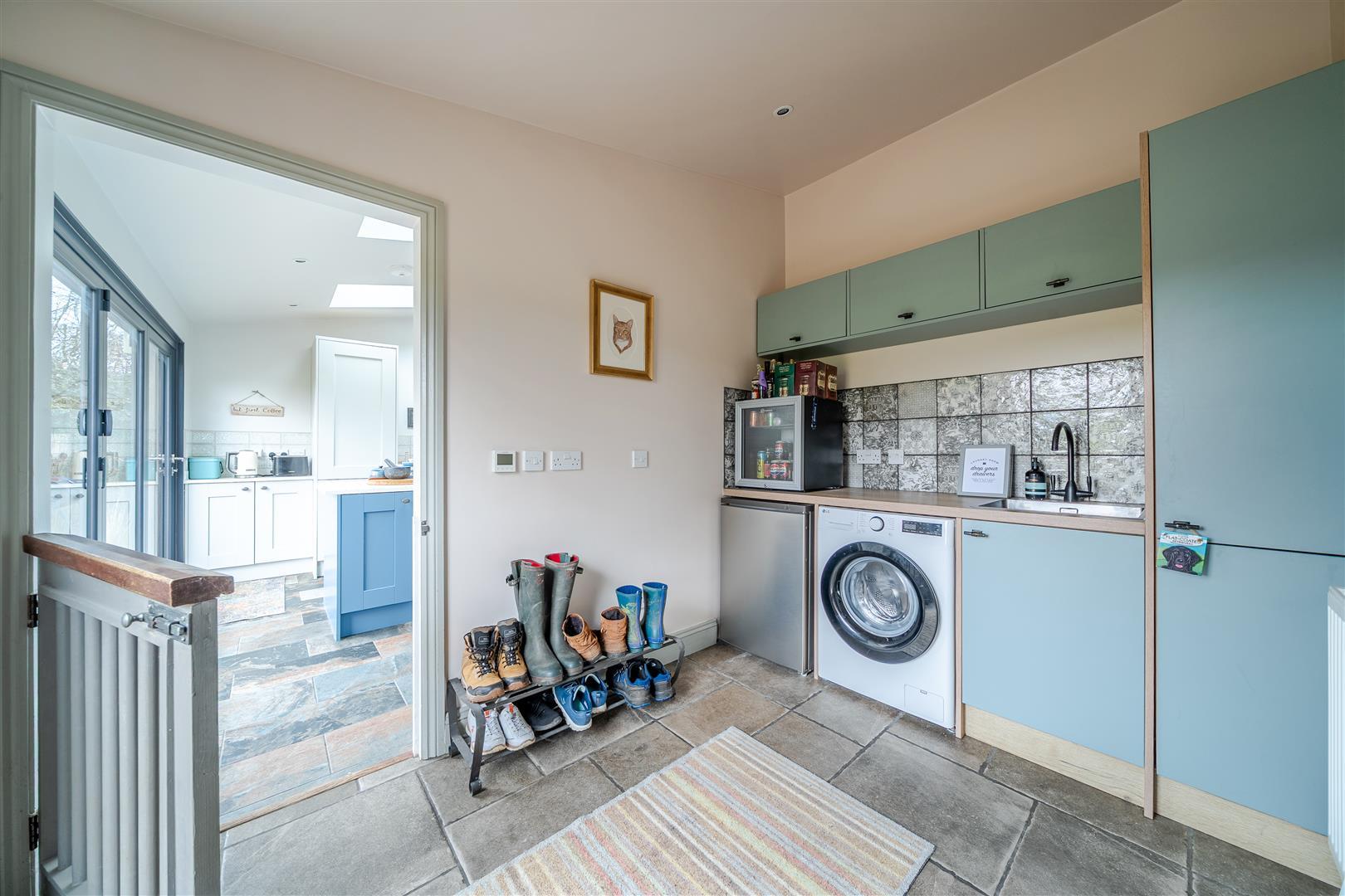 Property Image ceb2d4e6-cc5f-41d9-a688-31e40334b9e3