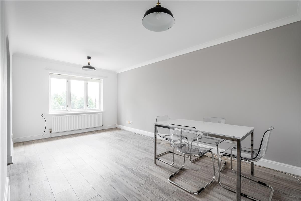 Property Image ceb611cc-397e-4f21-9aae-de6ab3a40883