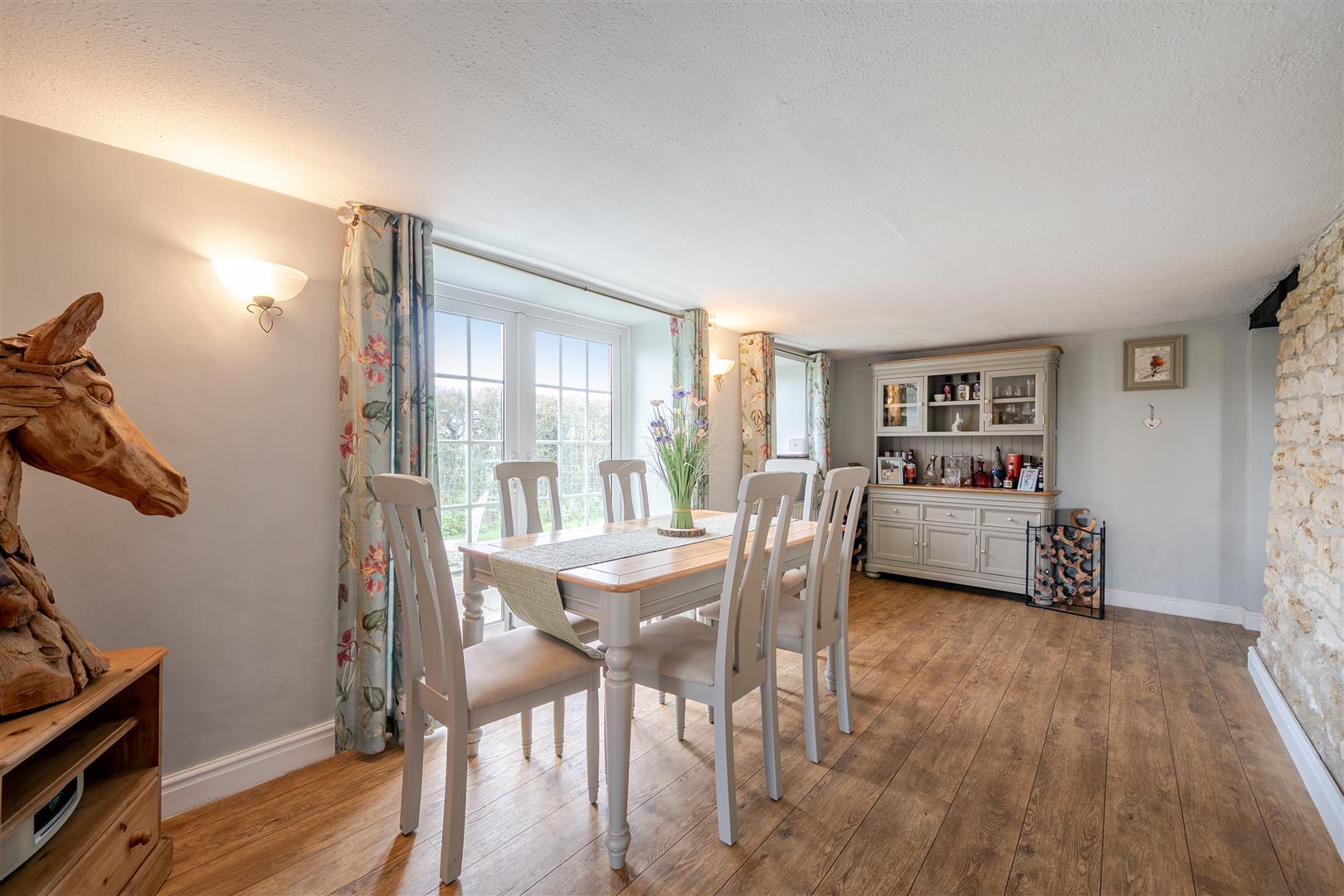 Property Image ceb9cae6-e25a-4fab-9ca6-f25d181a2ea9