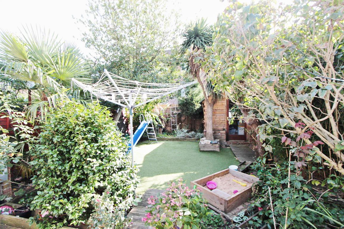 Property Image cebddf4f-a828-4dc5-a6c0-451bd30f7f43