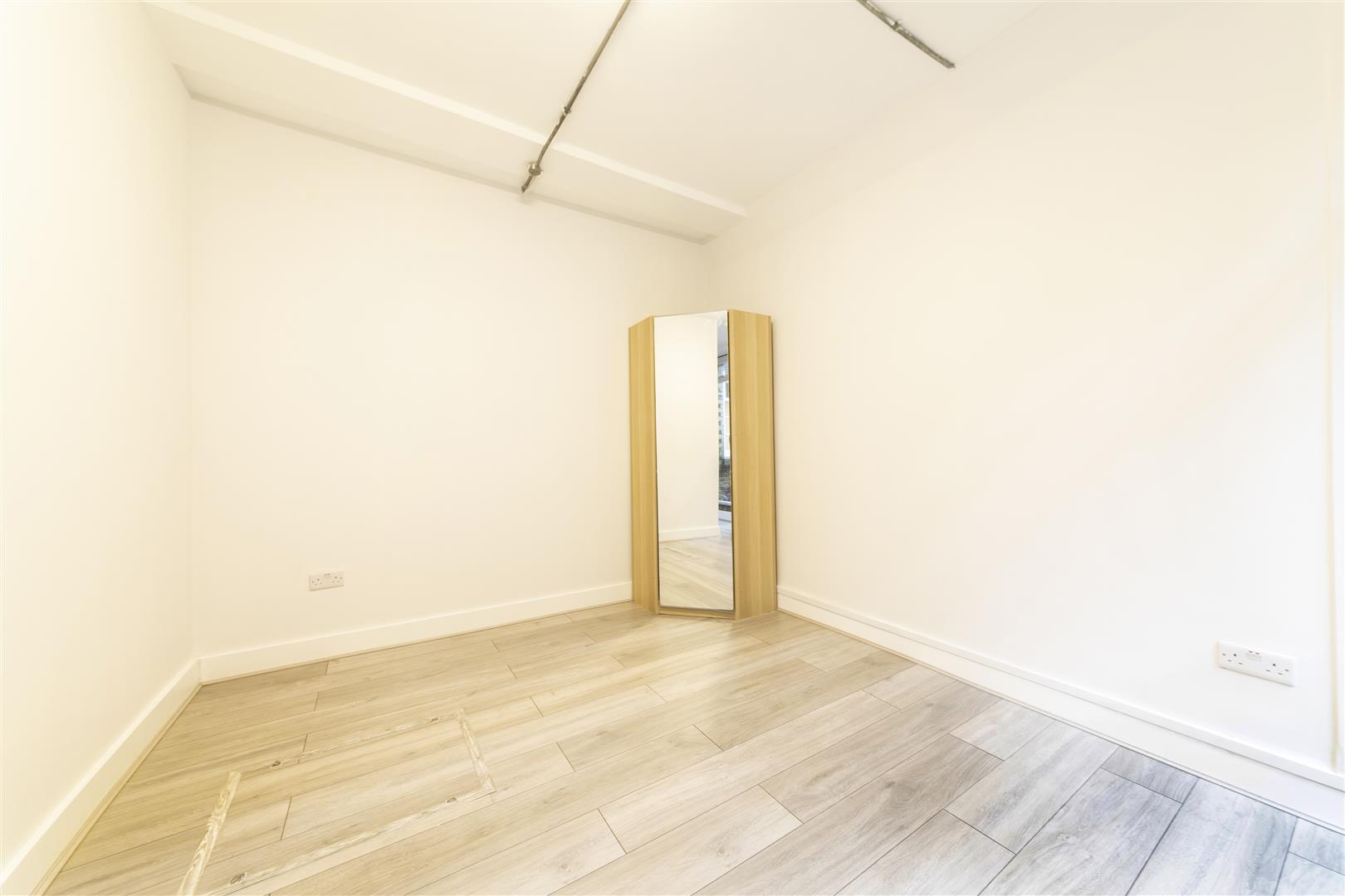 Property Image cec31b4c-55d8-4187-b011-c3b2057a8cc9