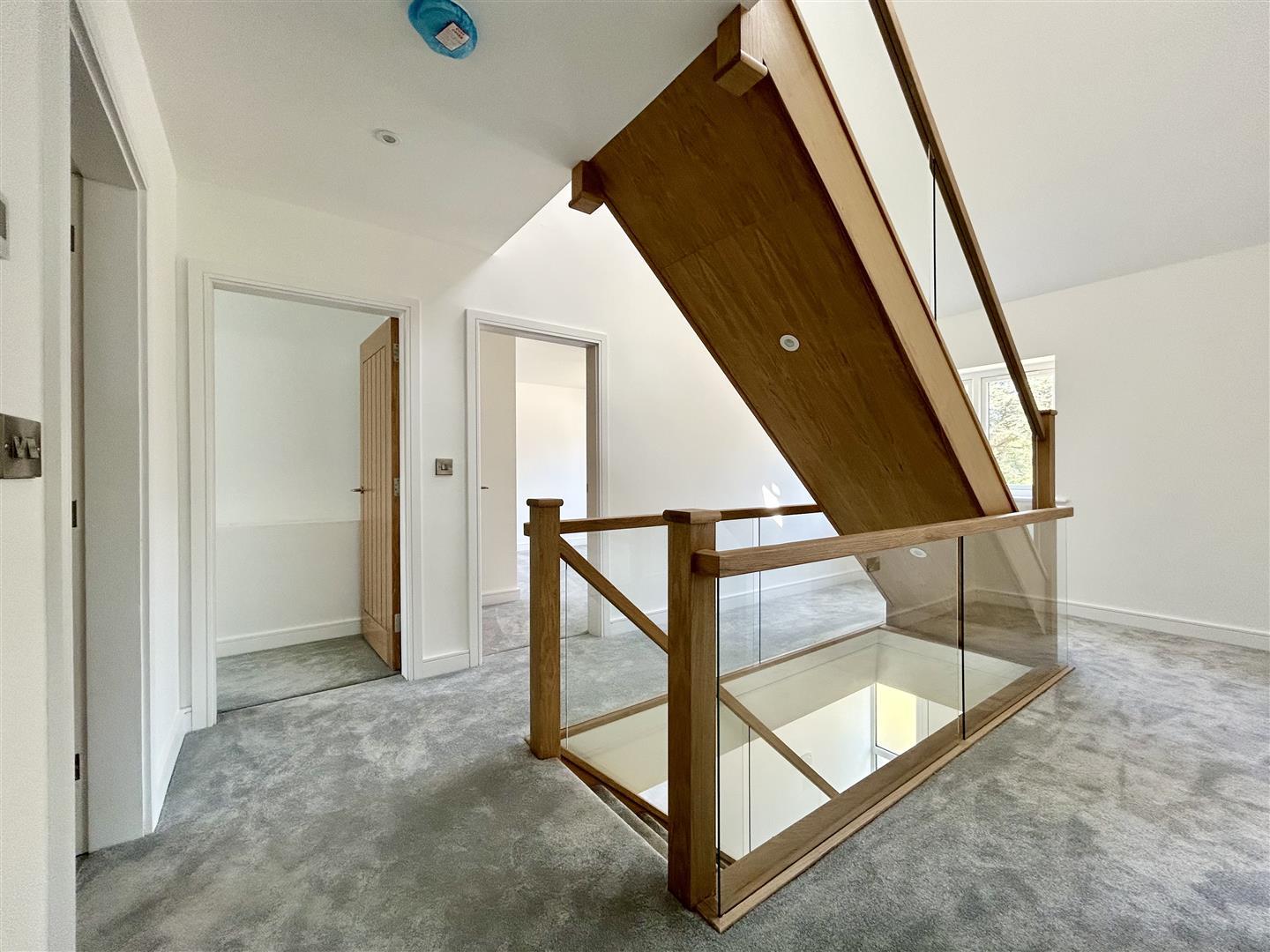 Property Image cec3ca6d-7a6b-4000-a2b9-54c83297c8c2