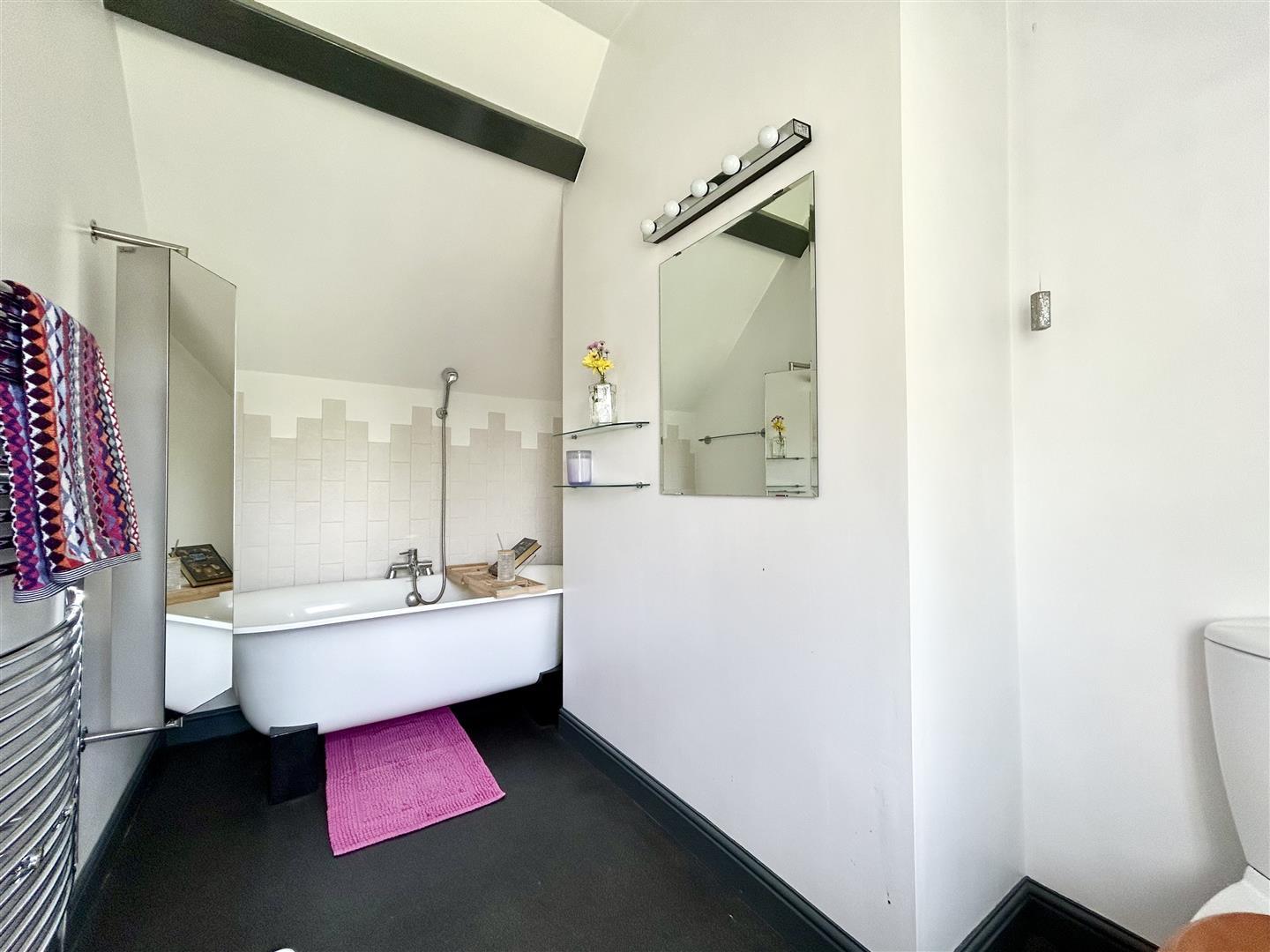 Property Image ced0ad71-3b28-4cd9-8b7f-a1f922f32775