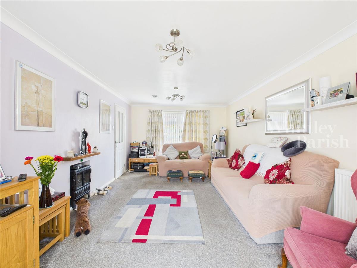 Property Image ced1f8f4-2b0a-400a-8a32-0940825729bb